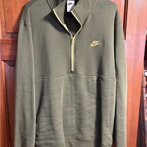 Nike Men's Green Zip-Up Sweater